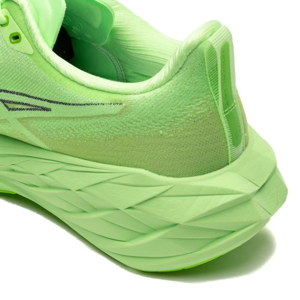 Tênis Asics Novablast 4 | Masculino